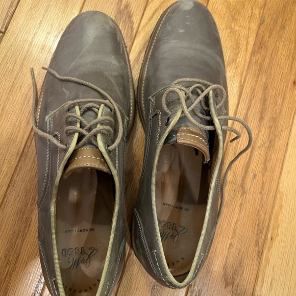 Johnson & Murphy Men’s Lace Up Shoes - Picture 1 of 5
